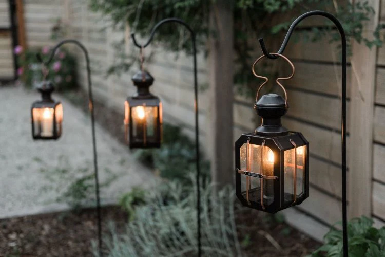 Barebones Box Candle Lantaarn met LED-kaars zwart/brons, oplaadbaar - Image 2