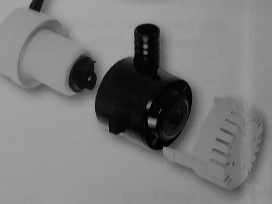 Lalizas Bilgepomp 700Gph 12 Volt - Image 2