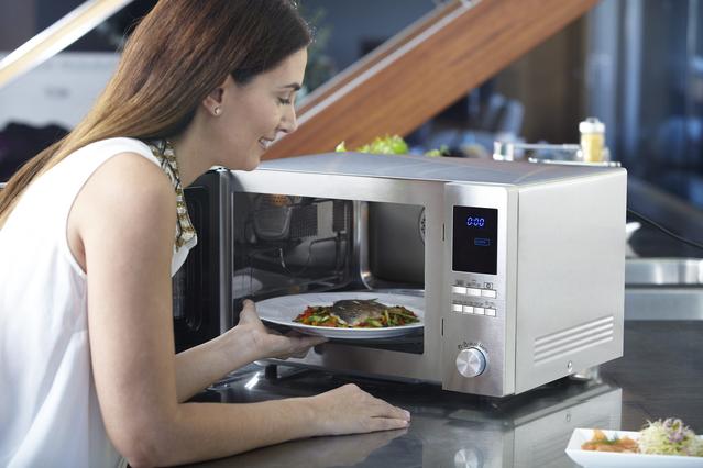 Sharp R982STWE combi magnetron - Image 6
