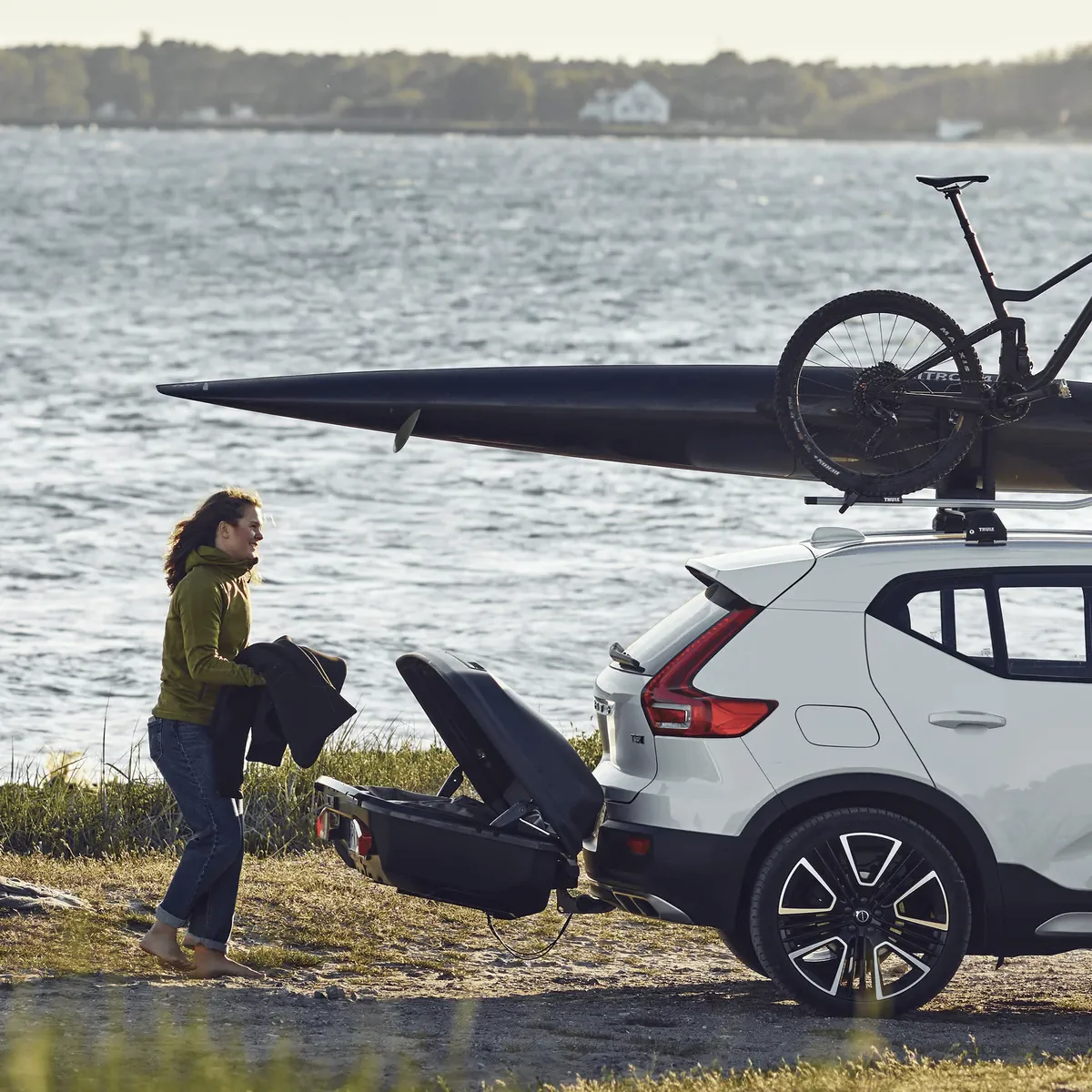 Thule Arcos Box L grote hard-shell bagagebox voor op de trekhaak zwart - Image 5